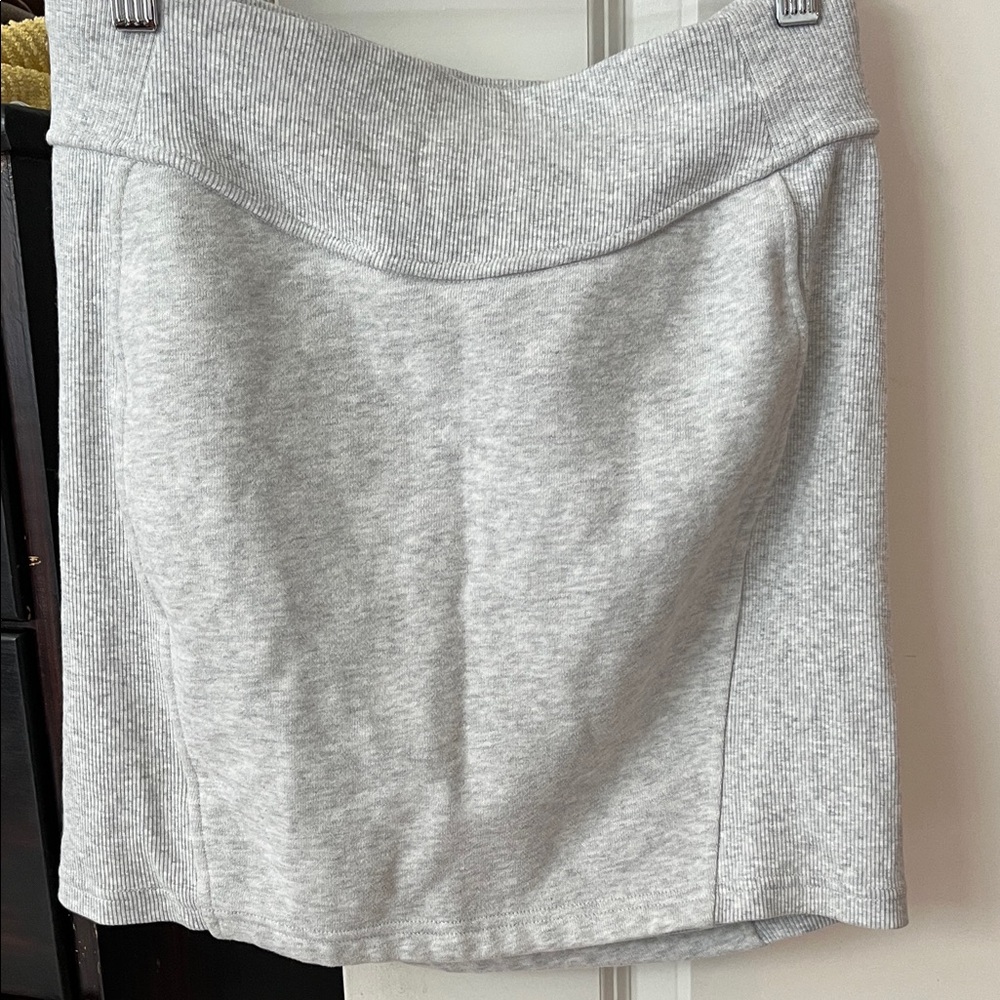 Lululemon Athletica Light Gray Mini Skirt